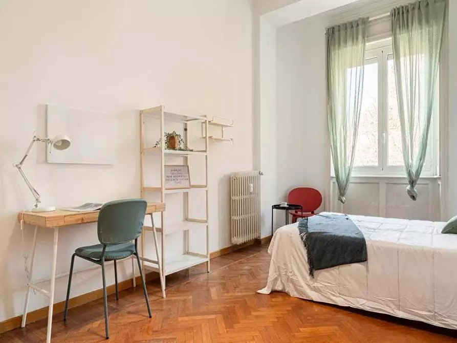 Immagine 7 di Camera in affitto  in Via Giovanni Pascoli56 a Milano