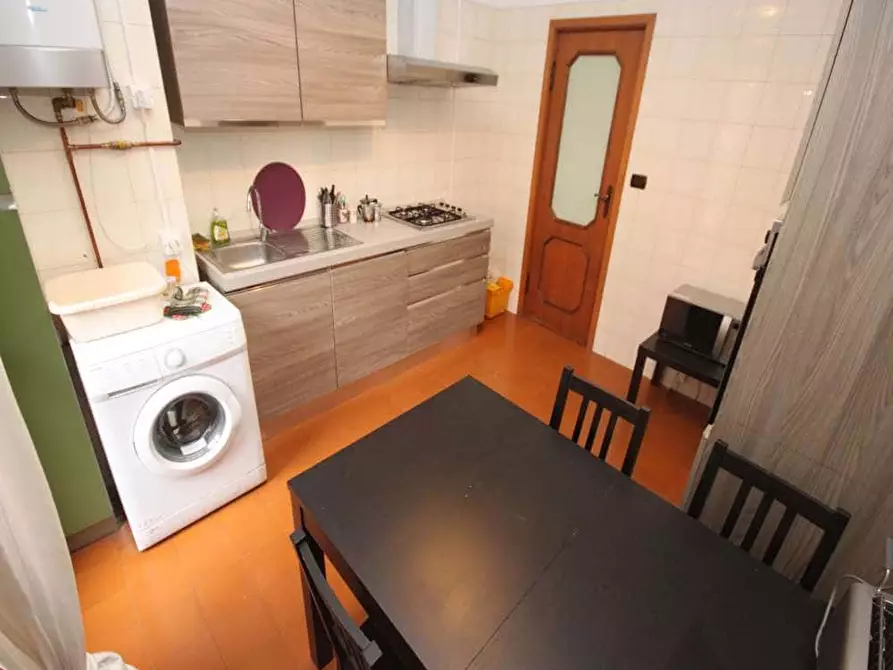 Immagine 50 di Camera in affitto  in Via Sebastiano Veniero38 a Milano