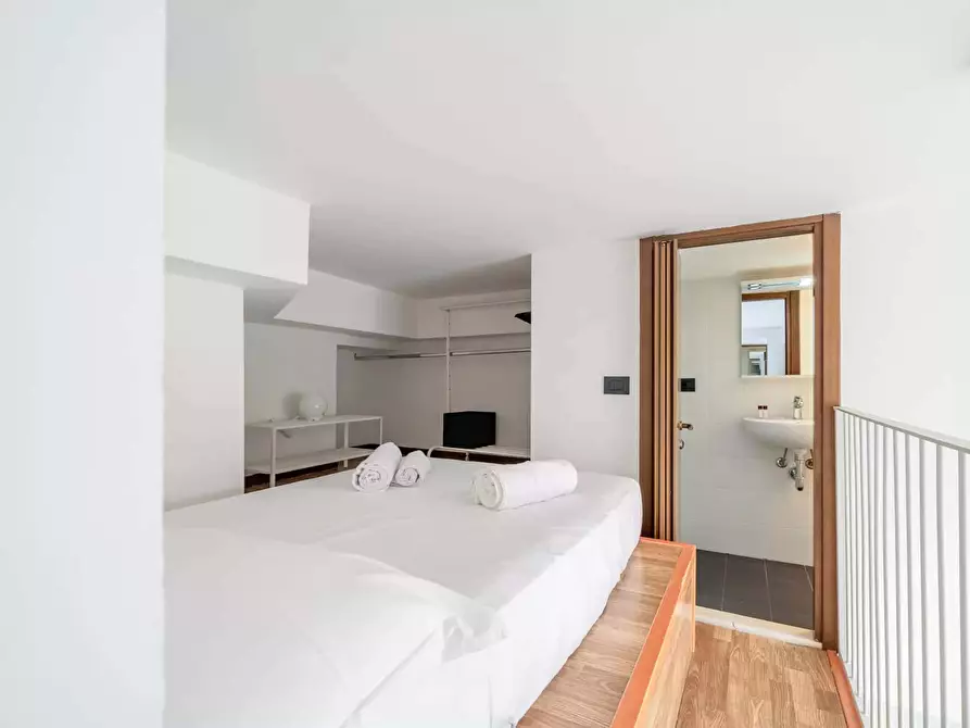 Immagine 4 di Appartamento in affitto  in Corso Magenta25 a Milano