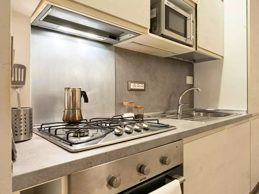 Immagine 9 di Appartamento in affitto  in Via della Pergola a Firenze