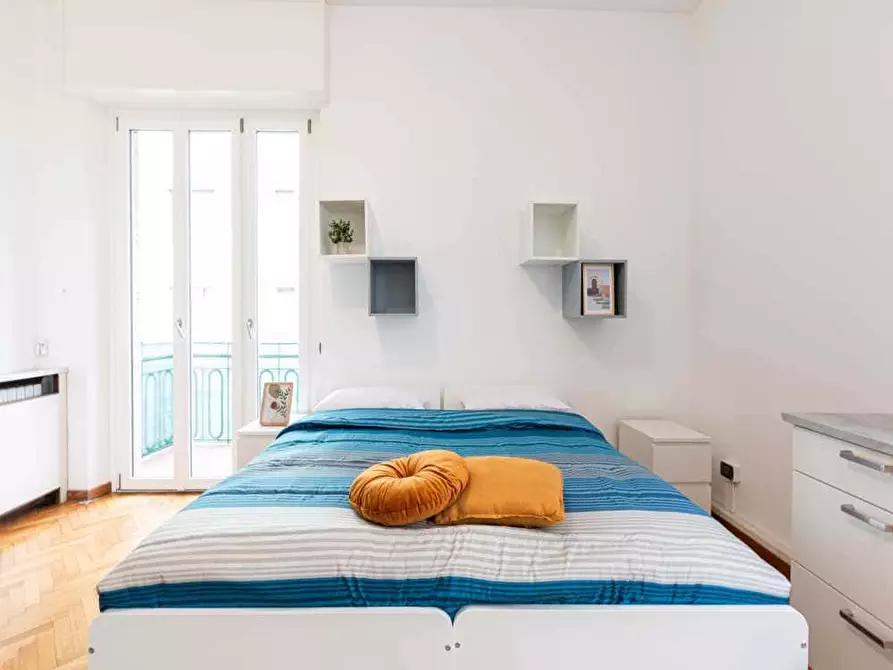 Immagine 3 di Camera in affitto  in Via Nino Bixio34 a Milano