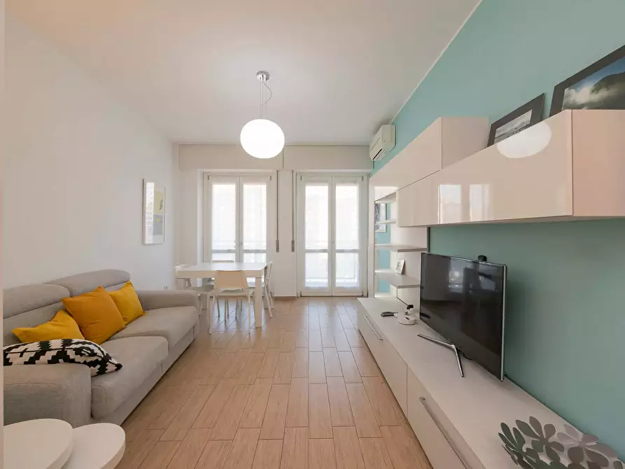 Immagine 19 di Appartamento in affitto  in Viale Legioni Romane55 a Milano