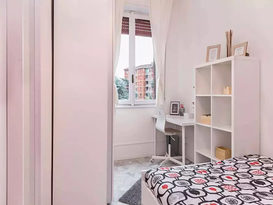 Immagine 3 di Camera in affitto  in Largo Cavalieri di Malta12 a Milano