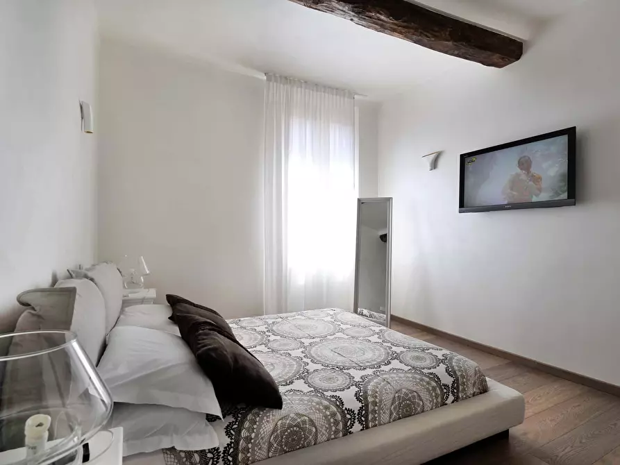 Immagine 21 di Appartamento in affitto  in Via Santo Stefano35 a Bologna