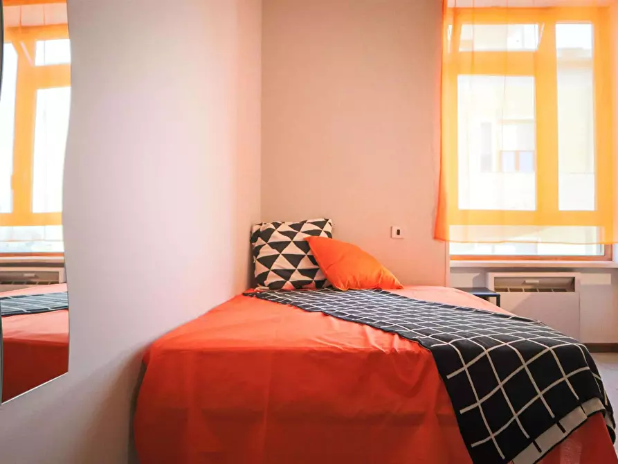 Immagine 3 di Camera in affitto  in Via Tigellio24 a Cagliari