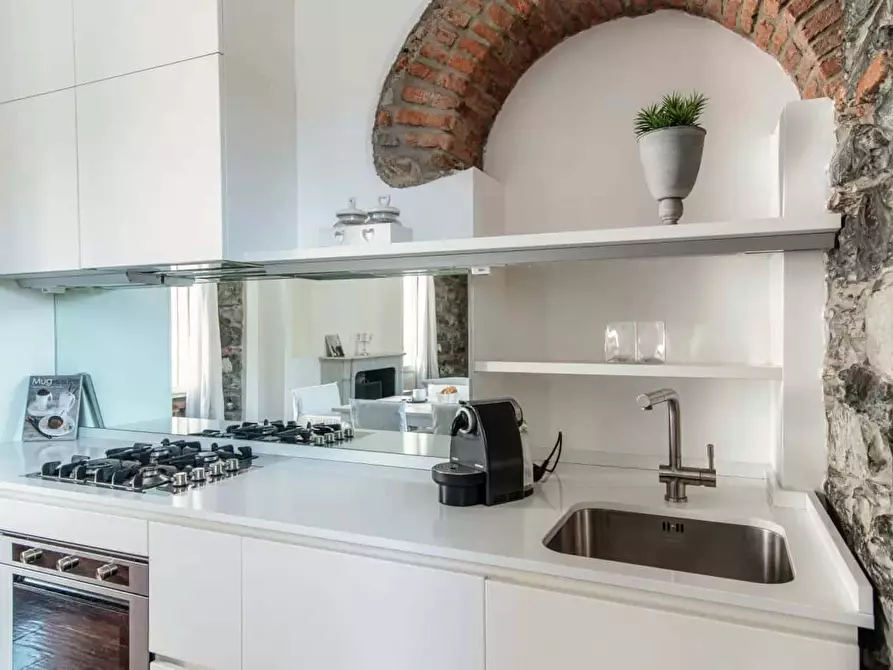 Immagine 28 di Appartamento in affitto  in Via Morazzone Pier Francesco Mazzucchelli a Como