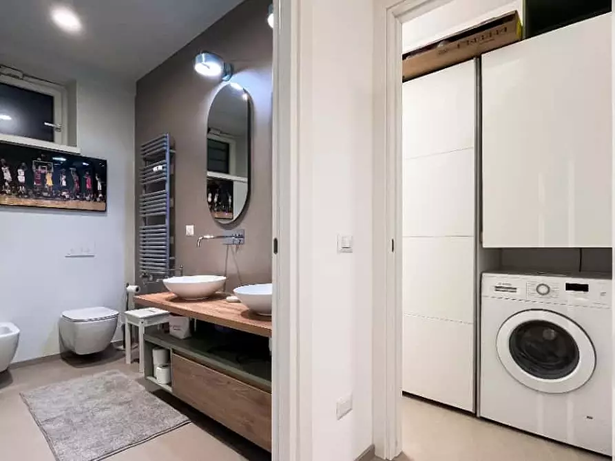 Immagine 14 di Appartamento in affitto  in Via Domenico Scarlatti26 a Milano