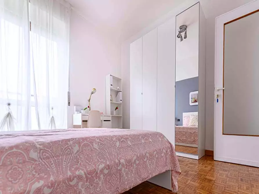 Immagine 5 di Camera in affitto  in Via Pietro Borsieri34 a Milano