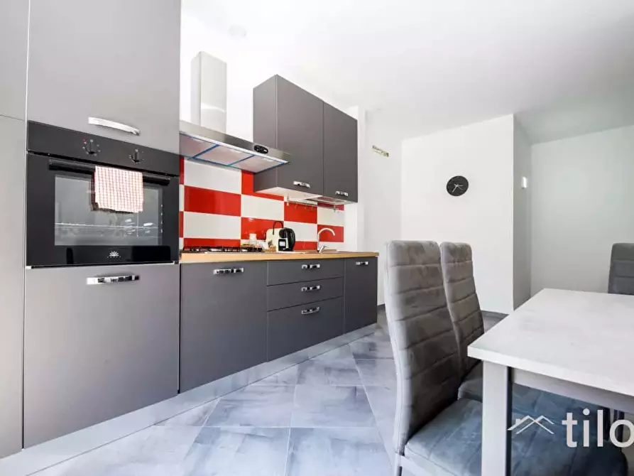 Immagine 1 di Appartamento in affitto  in Via Ciro Menotti46 a Genova