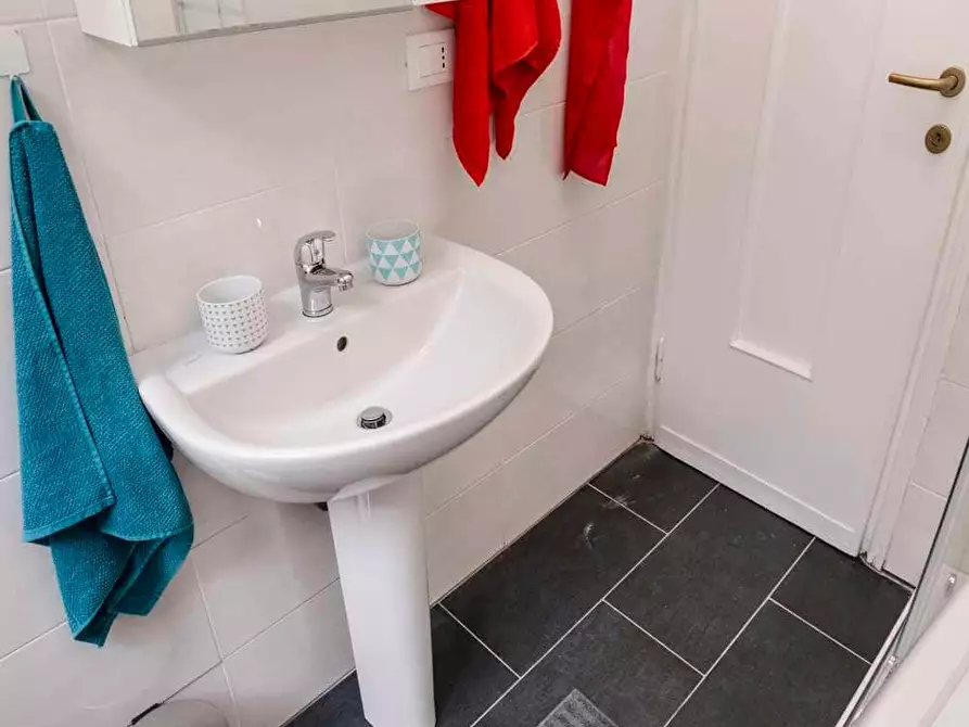 Immagine 20 di Camera in affitto  in Largo Cavalieri di Malta18 a Milano