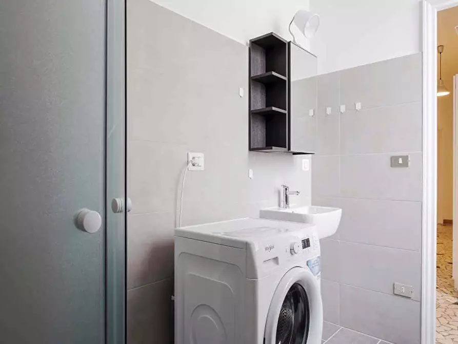 Immagine 18 di Camera in affitto  in Via delle Belle Arti21 a Bologna