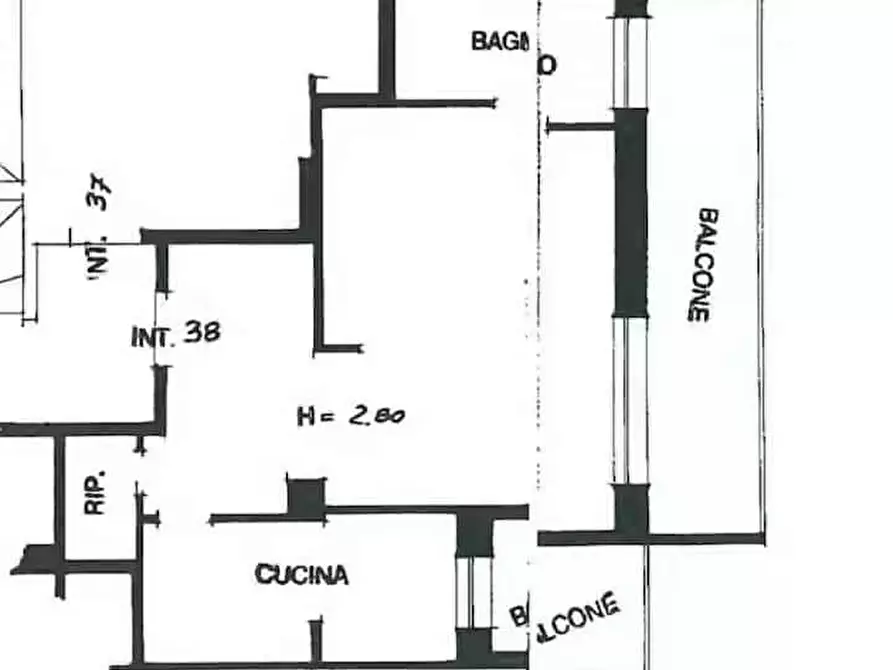 Immagine 8 di Appartamento in affitto  in Via Simone Martini125 a Roma