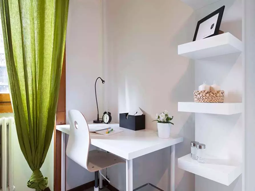 Immagine 3 di Camera in affitto  in Via Francesco Arese12 a Milano