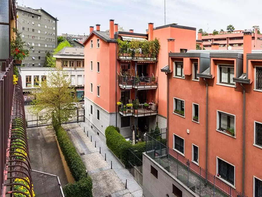 Immagine 20 di Camera in affitto  in Via Adele Martignoni2 a Milano