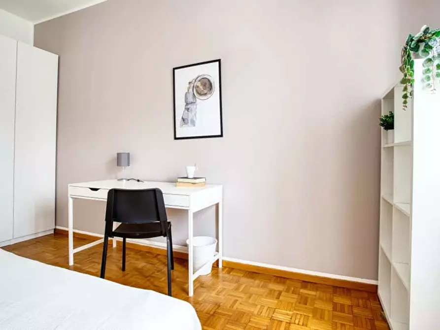 Immagine 5 di Camera in affitto  in Via Ronchi24 a Milano