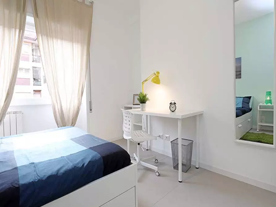 Immagine 3 di Camera in affitto  in Via Arrigo Davila123 a Roma