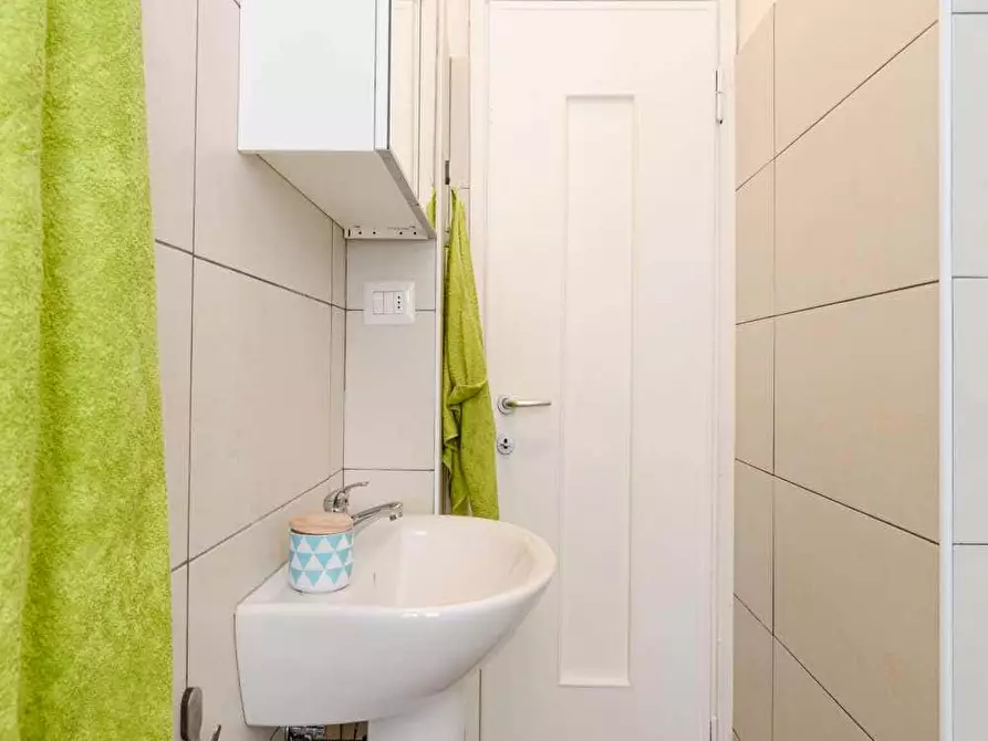 Immagine 10 di Camera in affitto  in Largo Cavalieri di Malta8 a Milano