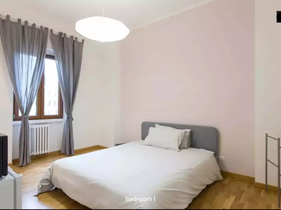 Immagine 13 di Camera in affitto  in Via Console Marcello1 a Milano