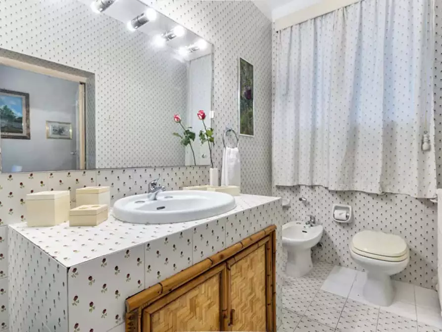 Immagine 10 di Appartamento in affitto  in Via Francesco Bentivegna55 a Palermo