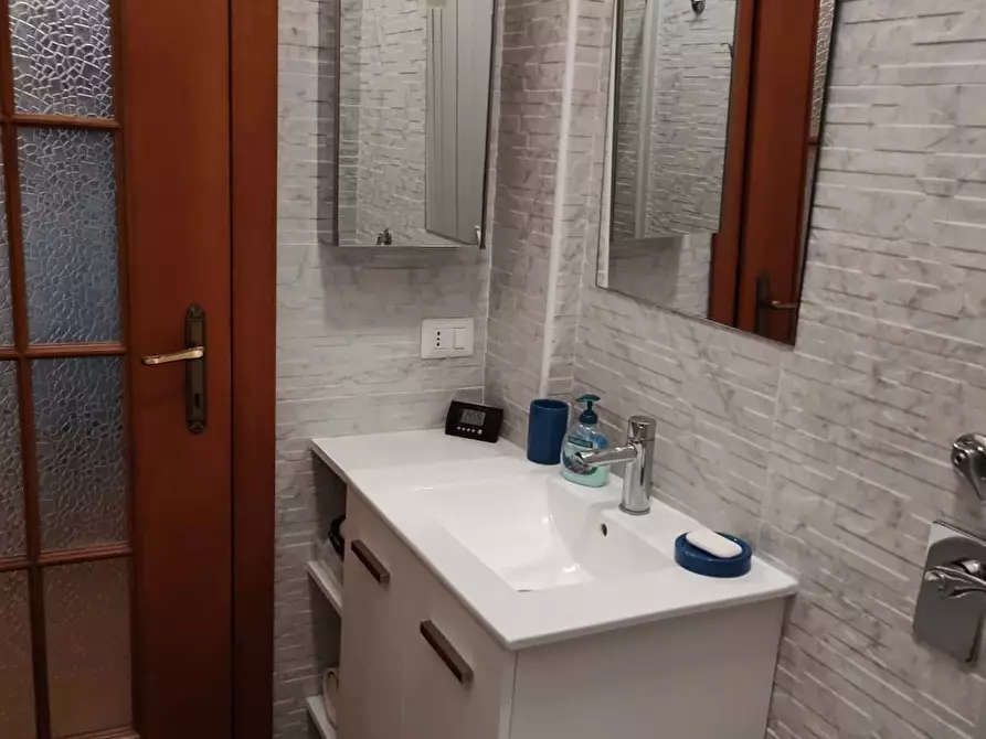 Immagine 22 di Appartamento in affitto  in Via degli Astri26 a Milano