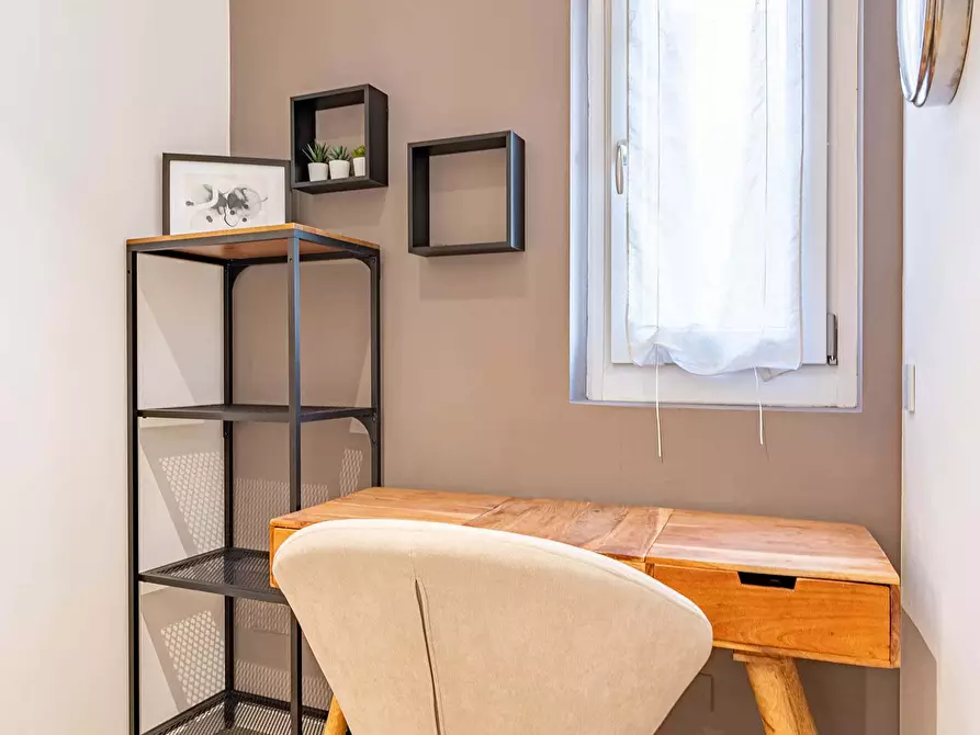 Immagine 10 di Appartamento in affitto  in Via Creta6 a Milano