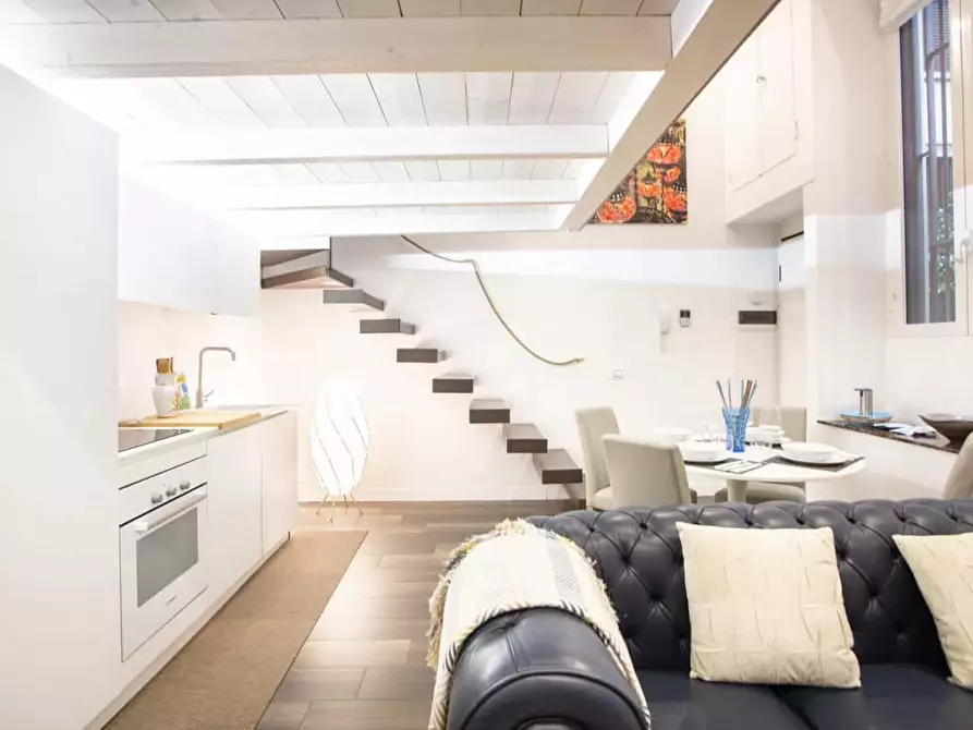 Immagine 6 di Appartamento in affitto  in Via San Gregorio49 a Milano