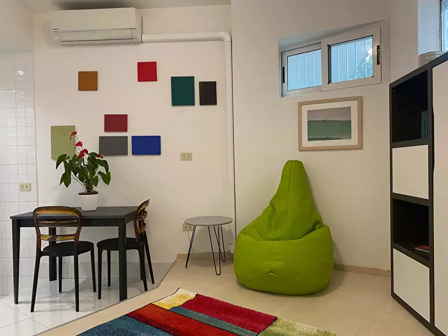Immagine 9 di Appartamento in affitto  in Via Australia1 a Roma