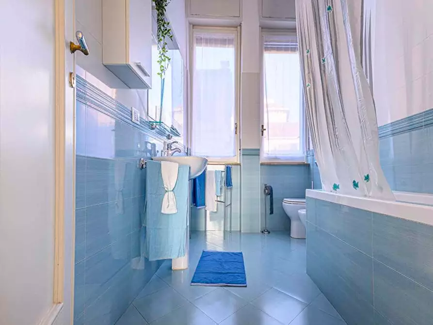 Immagine 43 di Camera in affitto  in Piazzetta Guastalla7 a Milano