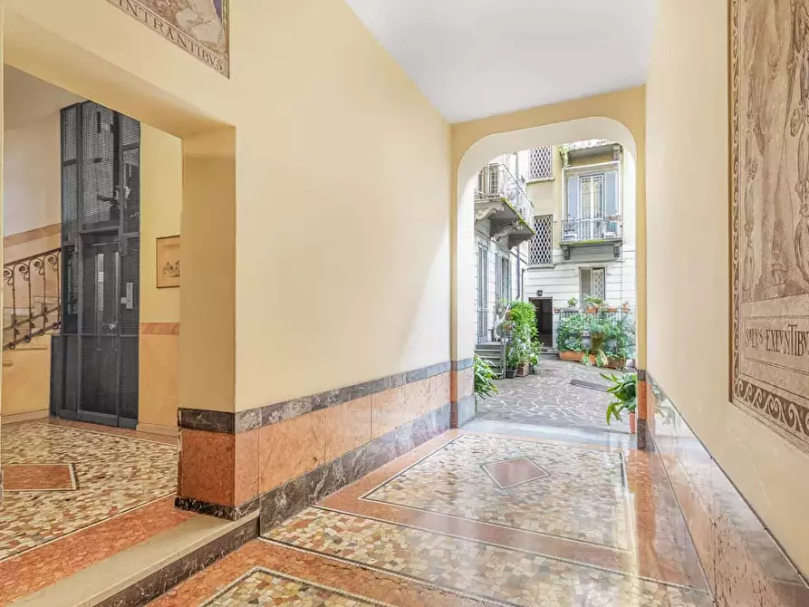 Immagine 27 di Appartamento in affitto  in Via Vitruvio37 a Milano