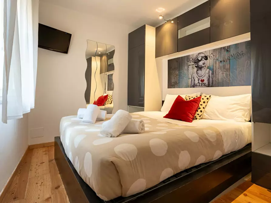 Immagine 11 di Appartamento in affitto  in Via Osteria del Guanto a Firenze