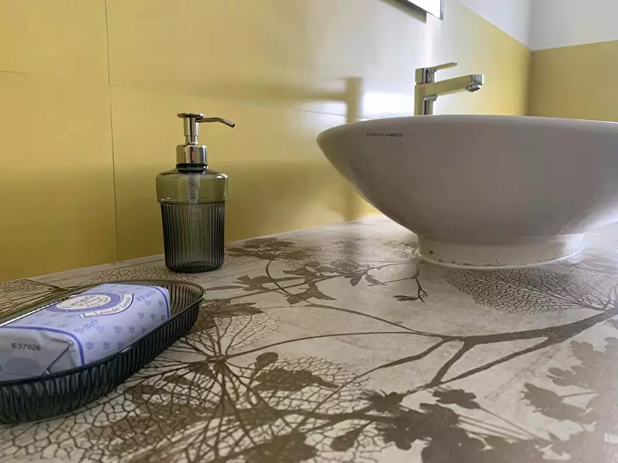 Immagine 11 di Appartamento in affitto  in Viale della Grande Muraglia59 a Roma