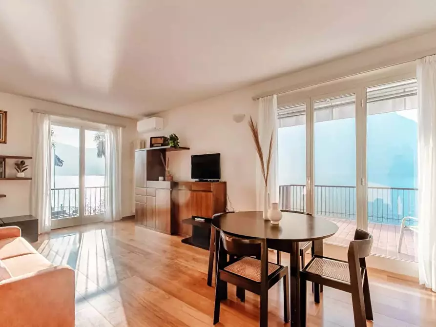 Immagine 9 di Appartamento in affitto  in Piazzale Milano5 a Campione D'italia