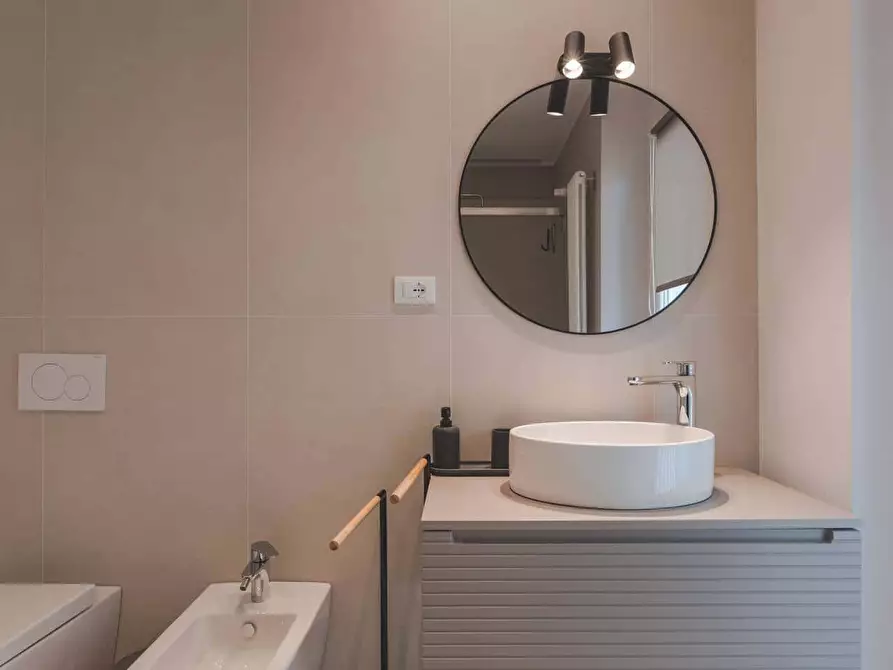 Immagine 13 di Appartamento in affitto  in Via Milano17 a Trieste