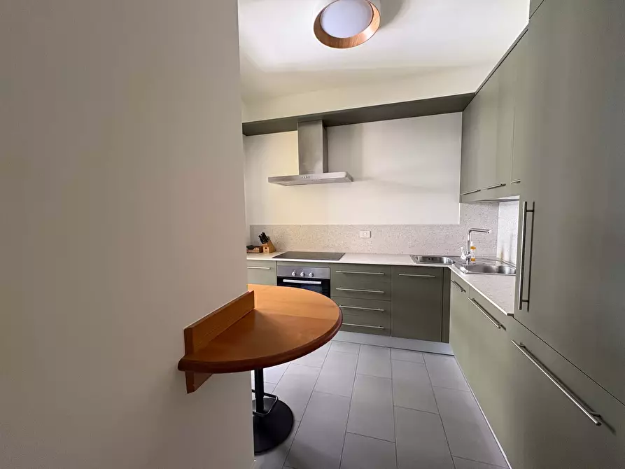 Immagine 15 di Appartamento in affitto  in Viale Elvezia12 a Milano
