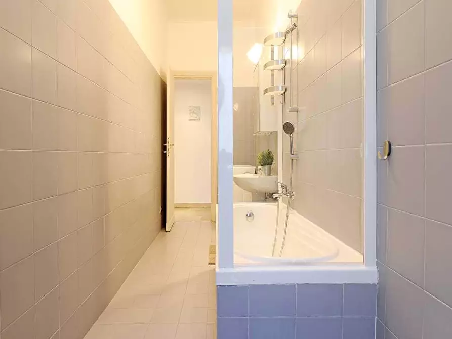 Immagine 23 di Camera in affitto  in Via Padre Semeria65 a Roma