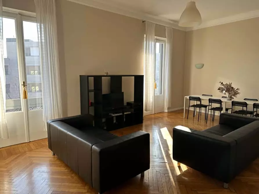 Immagine 2 di Appartamento in affitto  in Via Castelfidardo11 a Milano