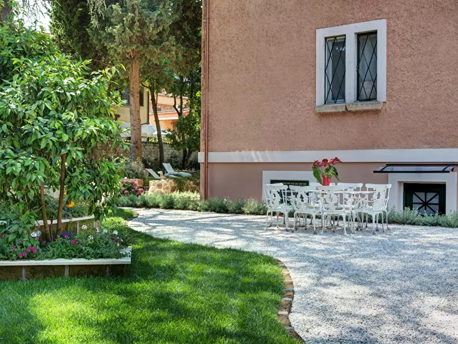 Immagine 46 di Appartamento in affitto  in Via Appia Pignatelli a Roma