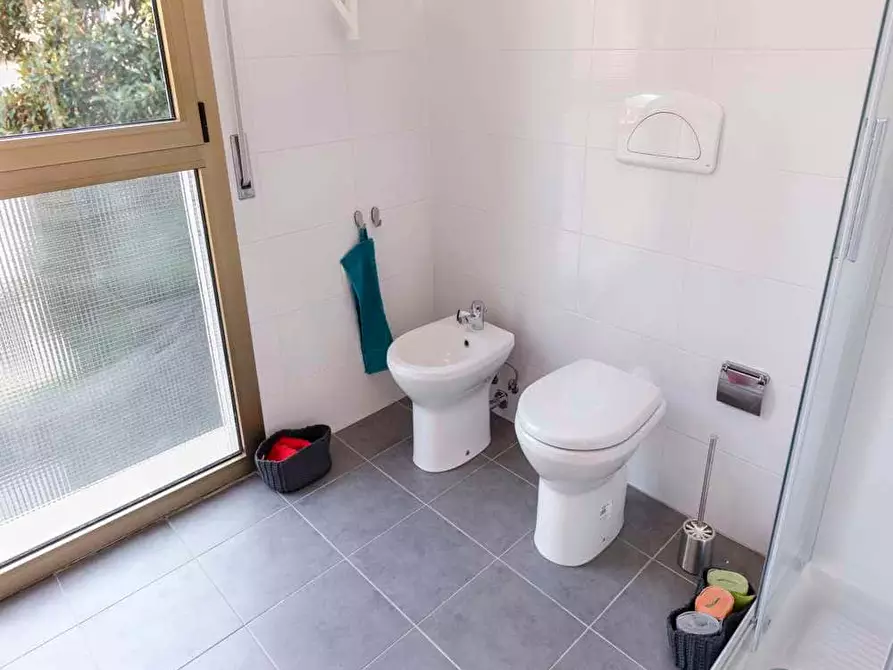 Immagine 26 di Camera in affitto  in Viale Giovanni Vicini20 a Bologna