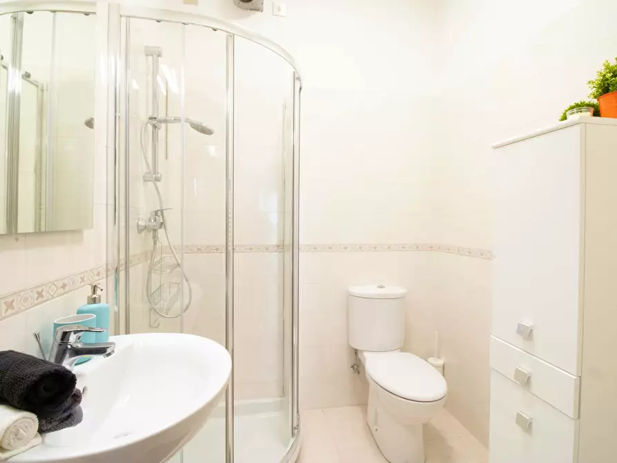 Immagine 4 di Camera in affitto  in Via Michelangelo Buonarroti243 a Padova