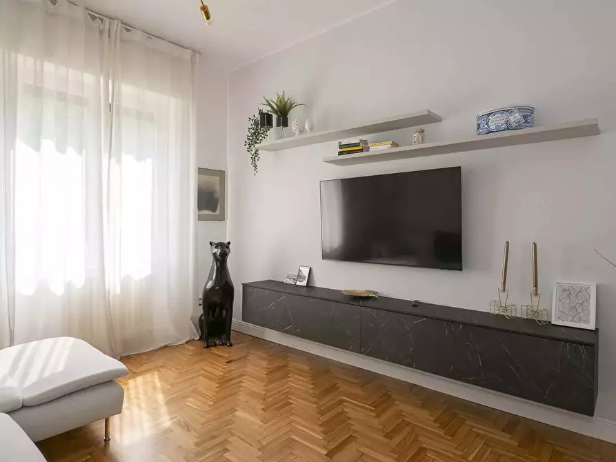 Immagine 2 di Appartamento in affitto  in Via Medeghino24 a Milano