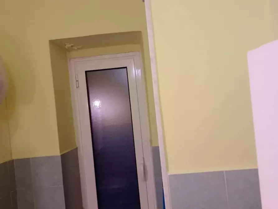 Immagine 15 di Camera in affitto  in Via Ernesto Ovidi20 a Roma