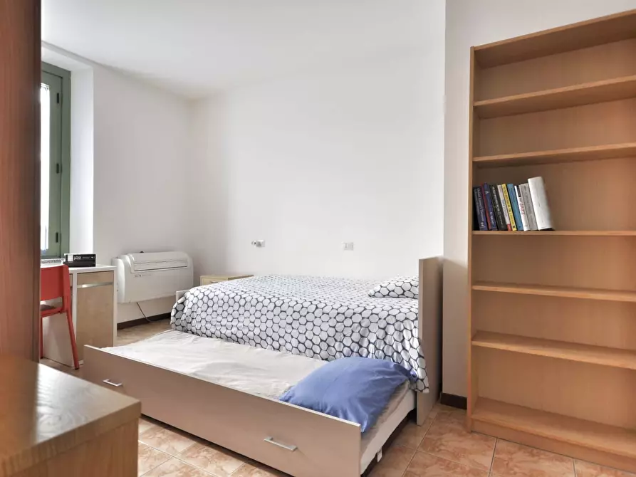 Immagine 6 di Appartamento in affitto  in Via Carlo Bazzi9 a Milano