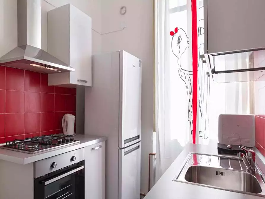 Immagine 20 di Camera in affitto  in Via Gustavo Modena30 a Milano