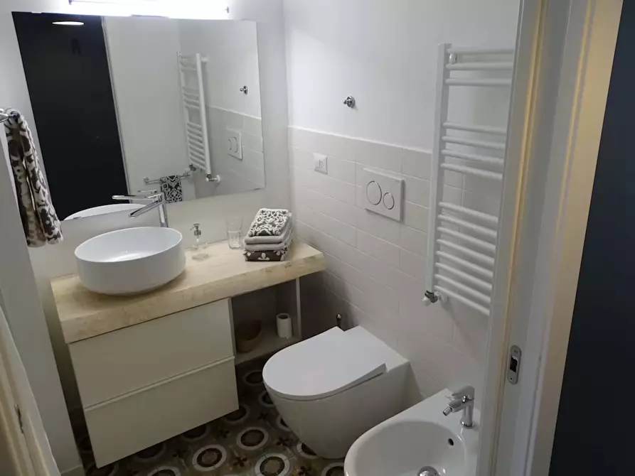 Immagine 8 di Appartamento in affitto  in Via Mantova7 a Torino