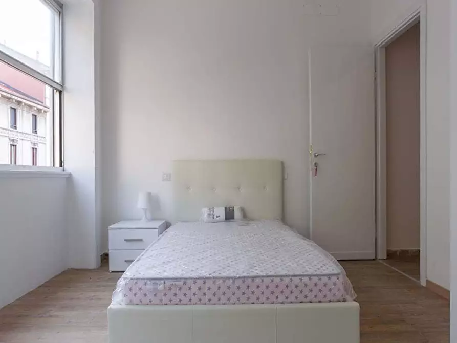 Immagine 10 di Camera in affitto  in Via Antonio Stradivari4 a Milano