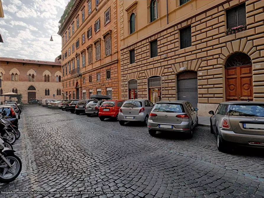 Immagine 3 di Appartamento in affitto  in Via Raffaele Cadorna13 a Roma