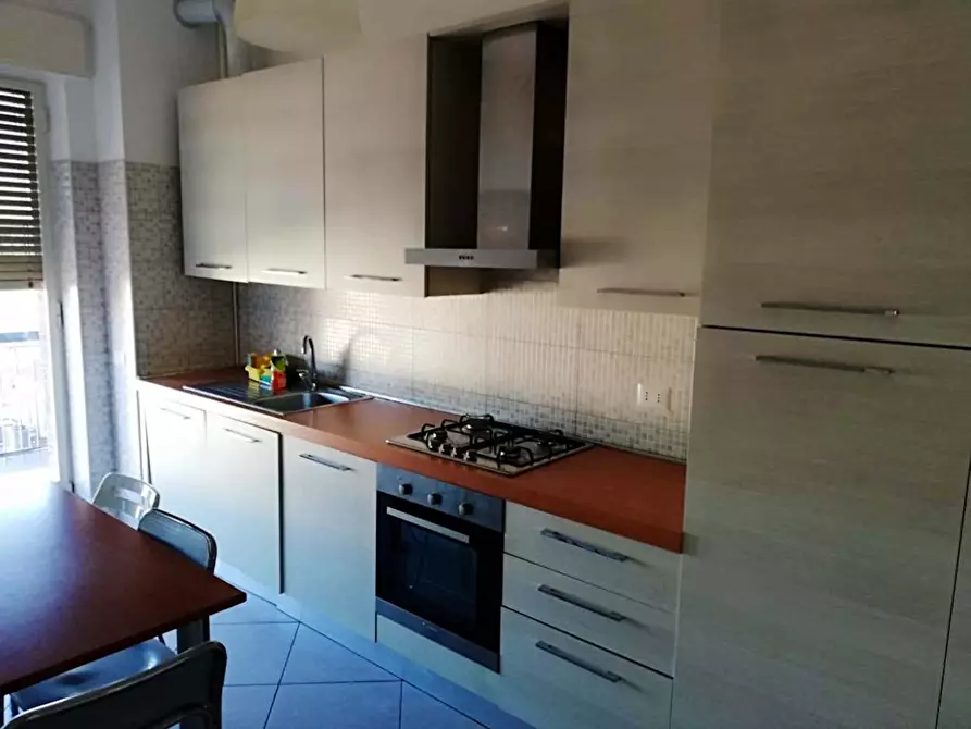 Immagine 5 di Camera in affitto  in Alzaia Naviglio Pavese106 a Milano