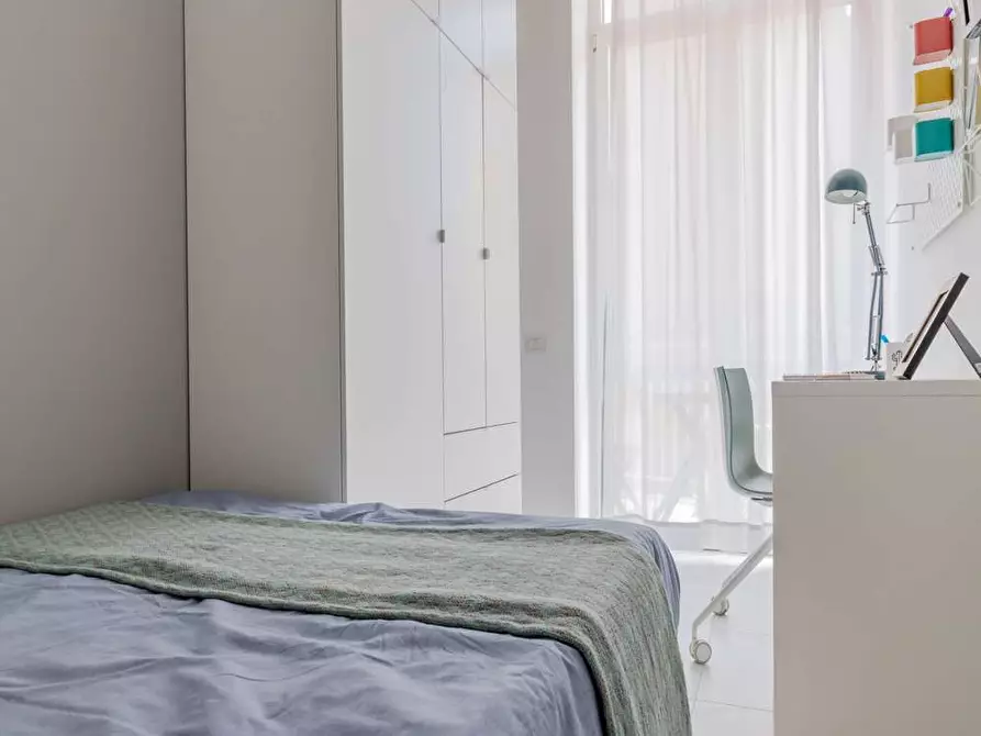 Immagine 6 di Camera in affitto  in Viale Bligny28 a Milano