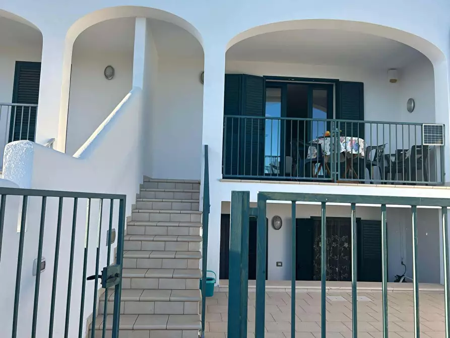 Immagine 11 di Appartamento in affitto  in Via Panoramica4 a Bagnolo Del Salento