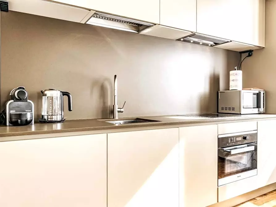 Immagine 7 di Appartamento in affitto  in Via Sardegna31 a Milano